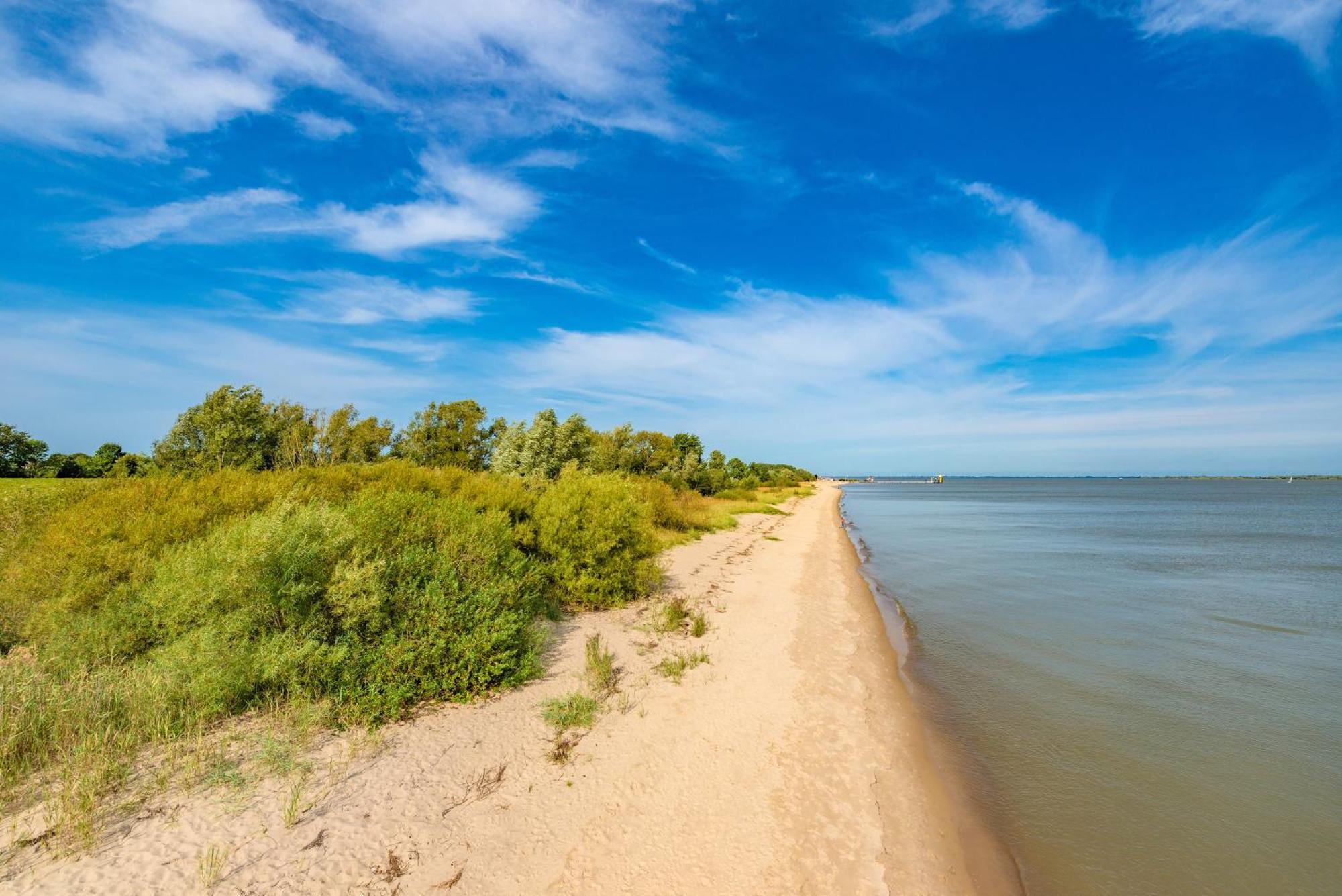 Elbstrand Resort Krautsand - Hotel Elbstrand Drochtersen Exteriör bild